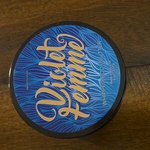 Perfectly Posh Violet Femme